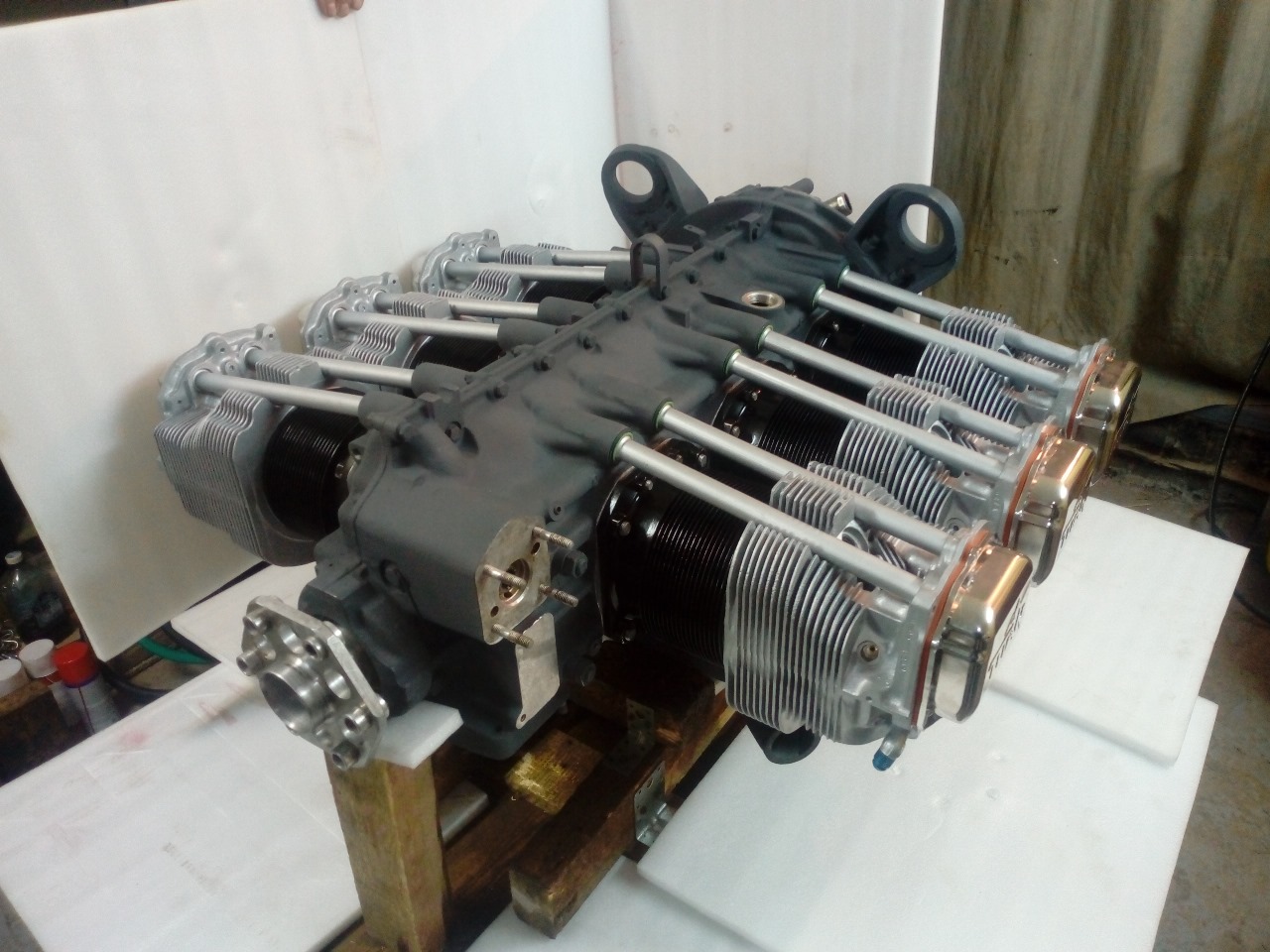 Lycoming O-540 po generální opravě, letoun Maule, 2016 – pohled 3